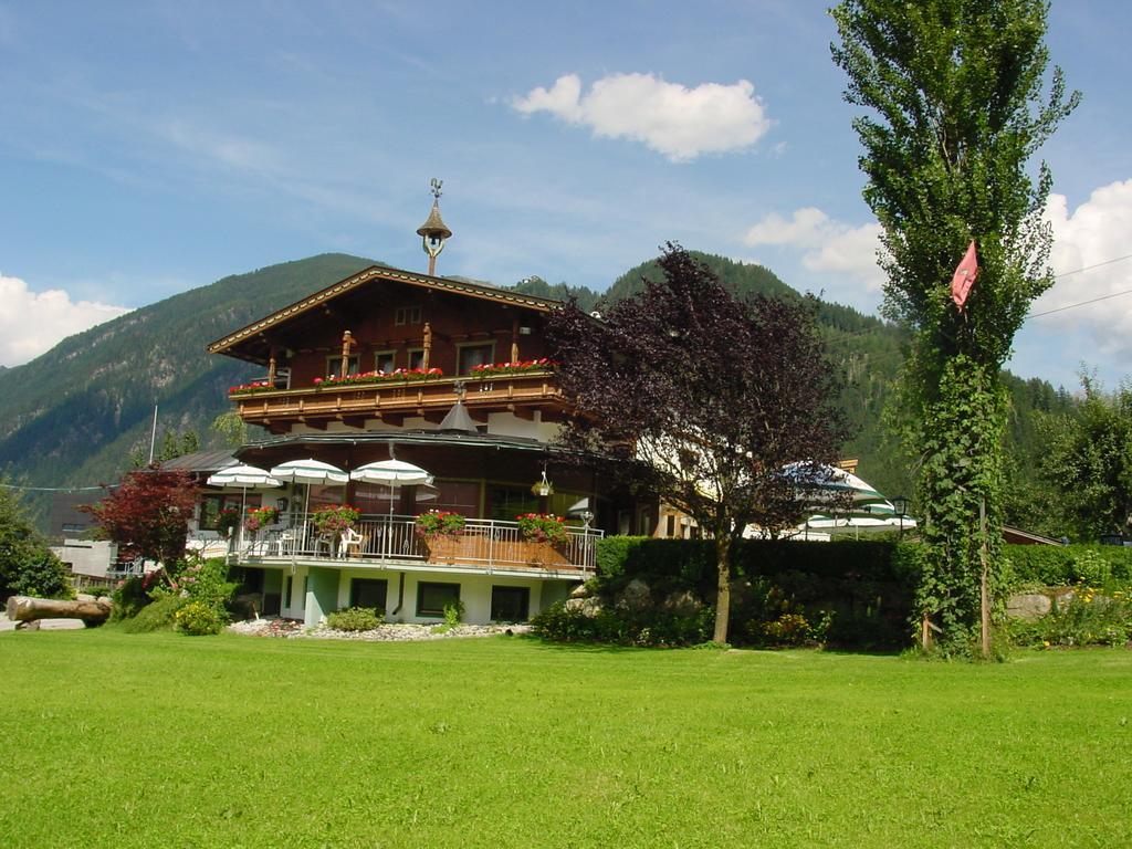Hotel Gasthof Stoanerhof Mayrhofen Exterior foto